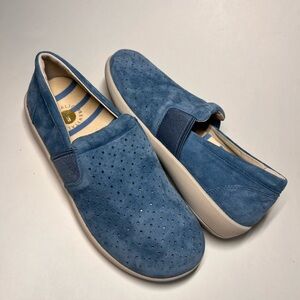 Revitalign Orthotic Nubuck Slip-on - Ridgeway Picasso size 7 euro 37.5